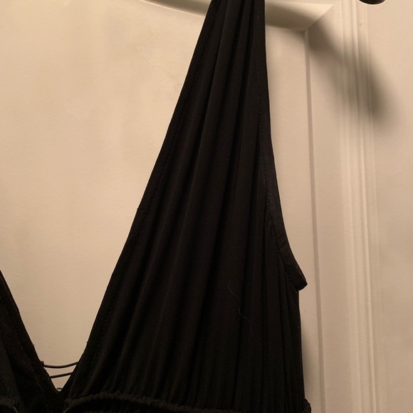 Like new BCBGMaxAzaria Grecian style tiered black dress - Picture 4 of 6